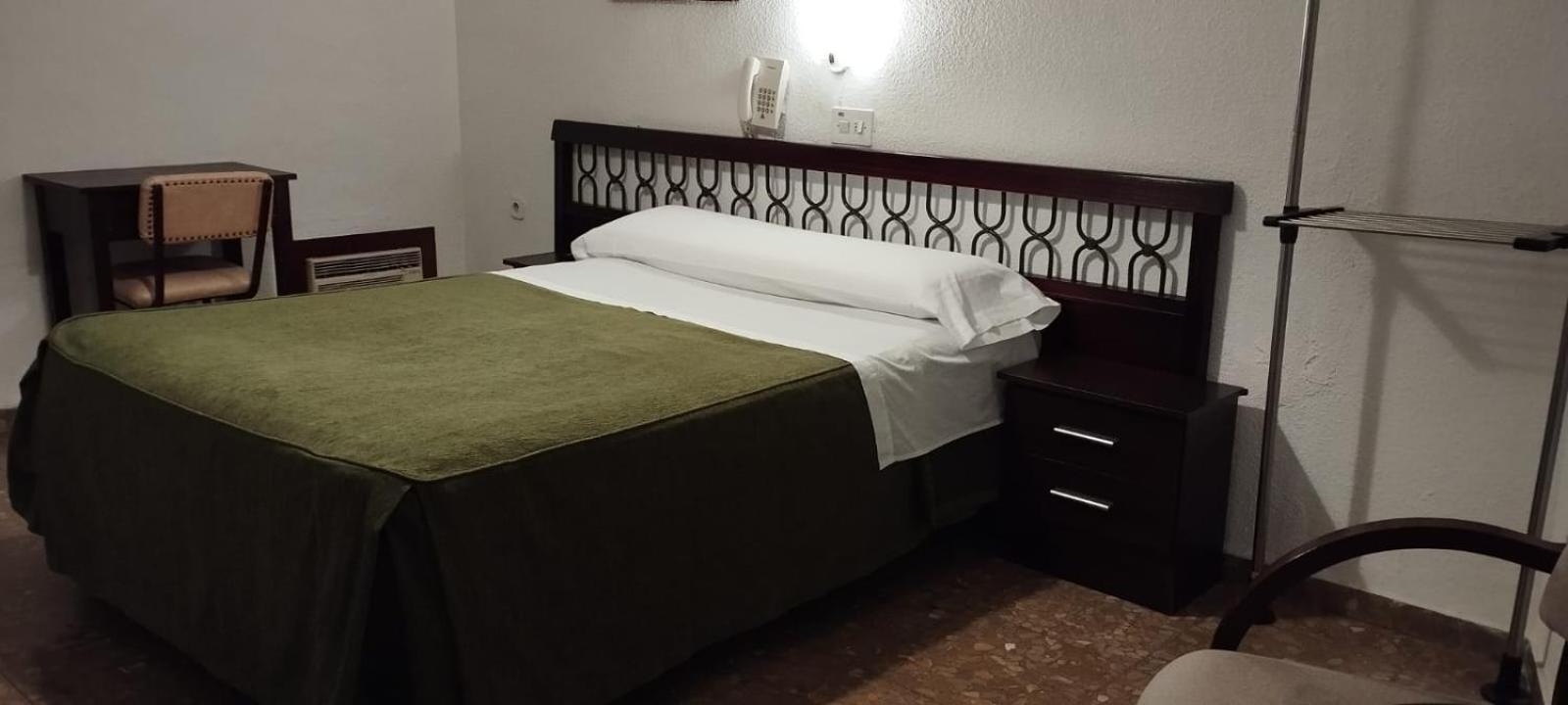 Hostal Ronda Cordoba Exterior photo