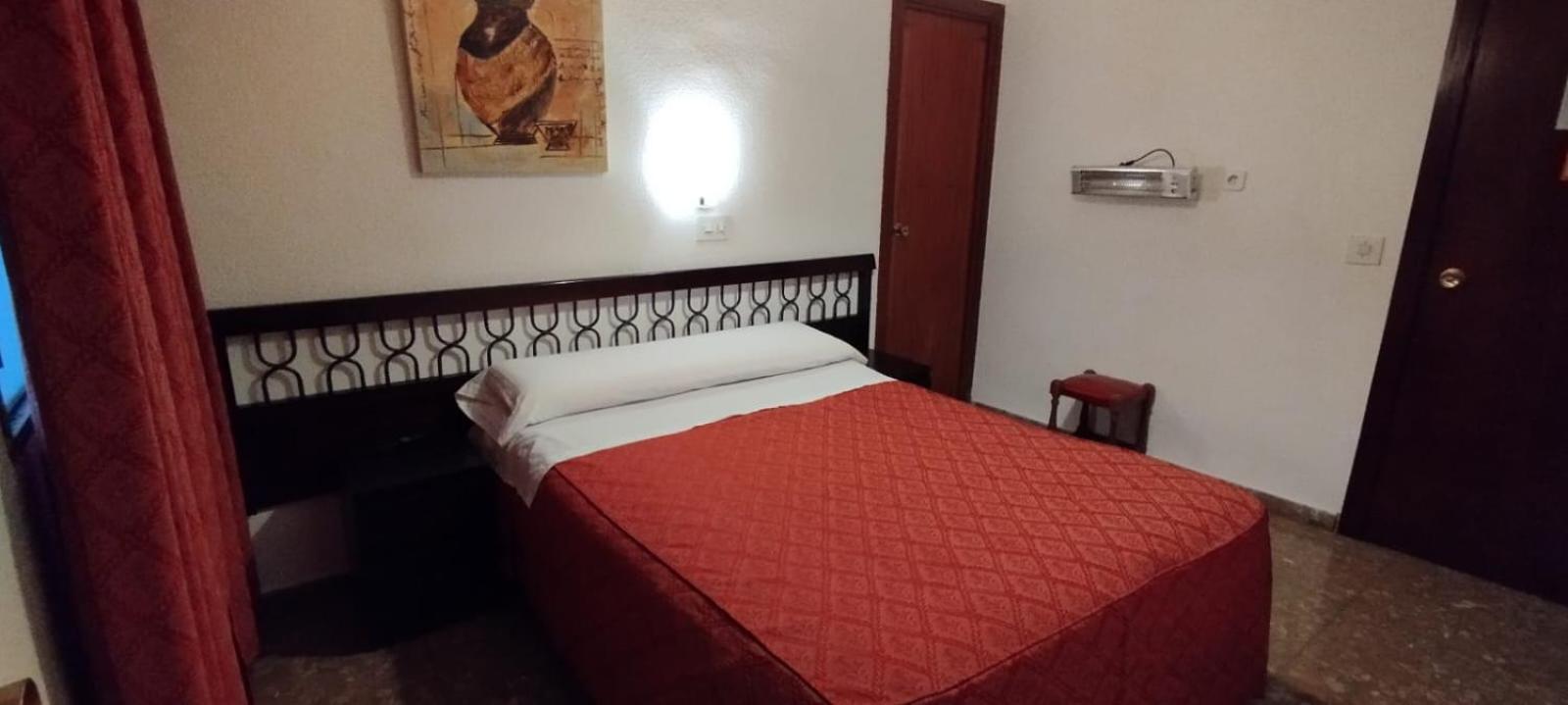 Hostal Ronda Cordoba Exterior photo